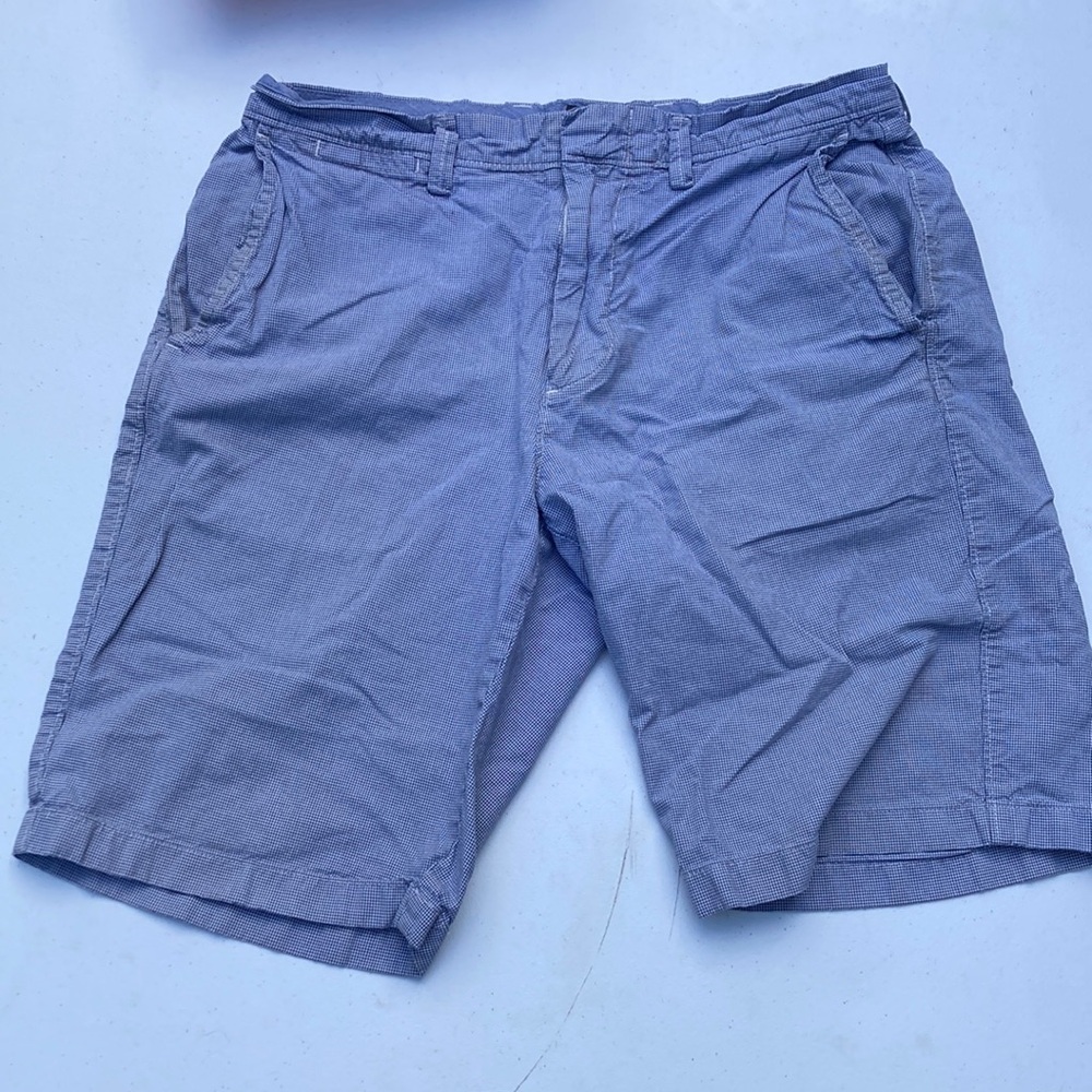 White and Blue Men’s Checkered J Crew Club Shorts Size 29” x 10.5”